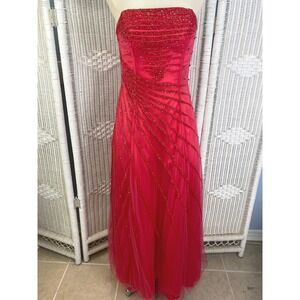 Caché‎ Raspberry Pink Strapless Rhinestone Gown Size M Formal Pageant Dress